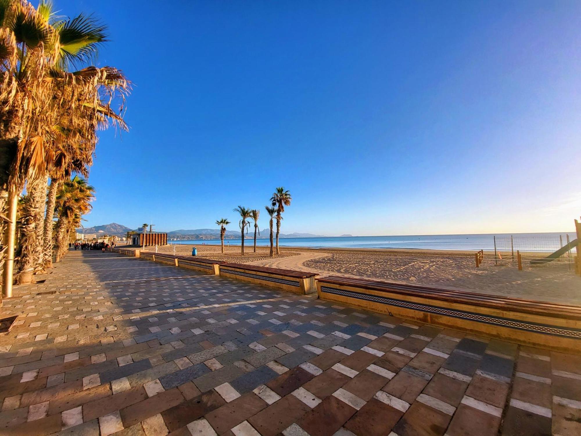 La Casa Alegre Villa Alicante Buitenkant foto