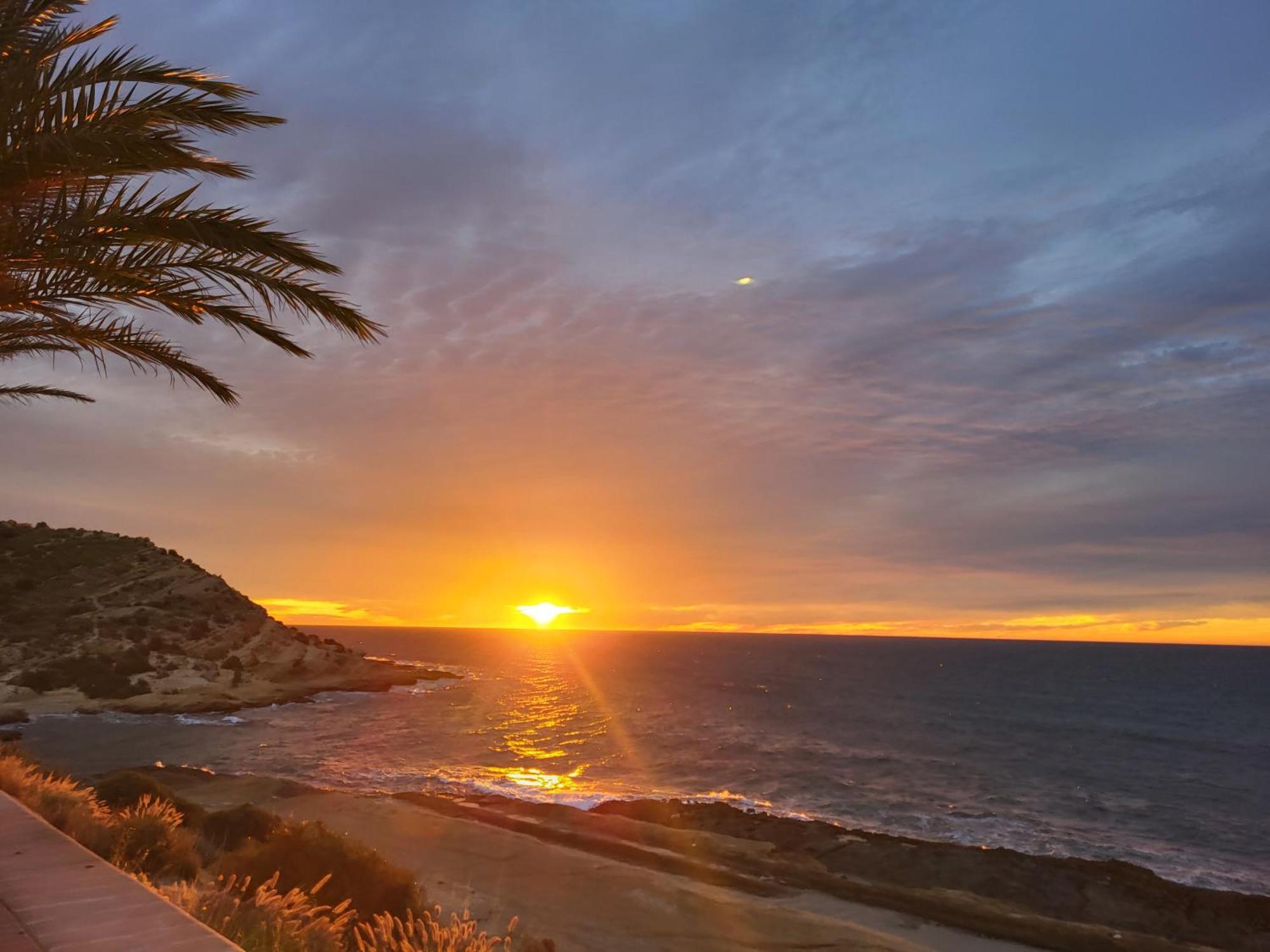 La Casa Alegre Villa Alicante Buitenkant foto